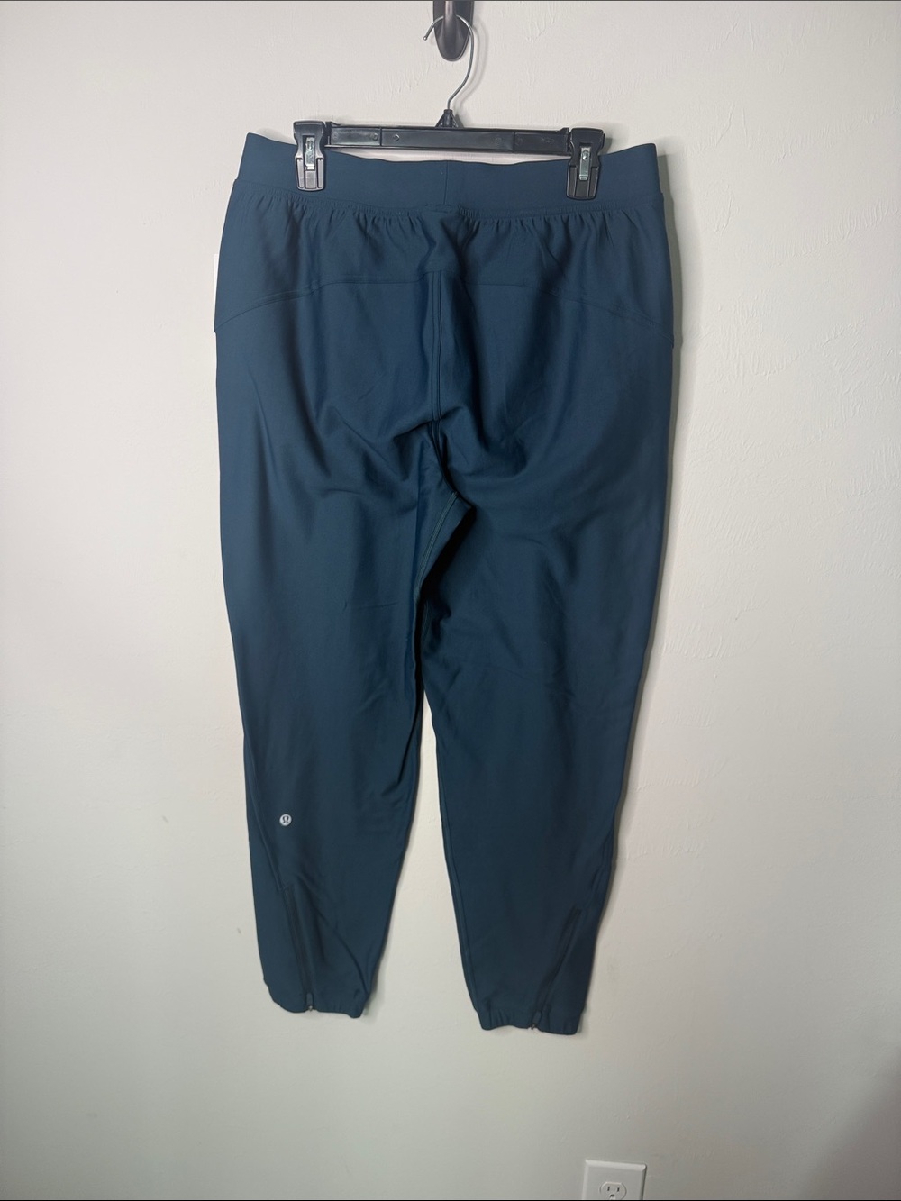 Lululemon State HR fleece jogger - Picture 2 of 4